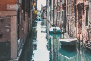 欧洲巨人对决，一触即发的激情战役