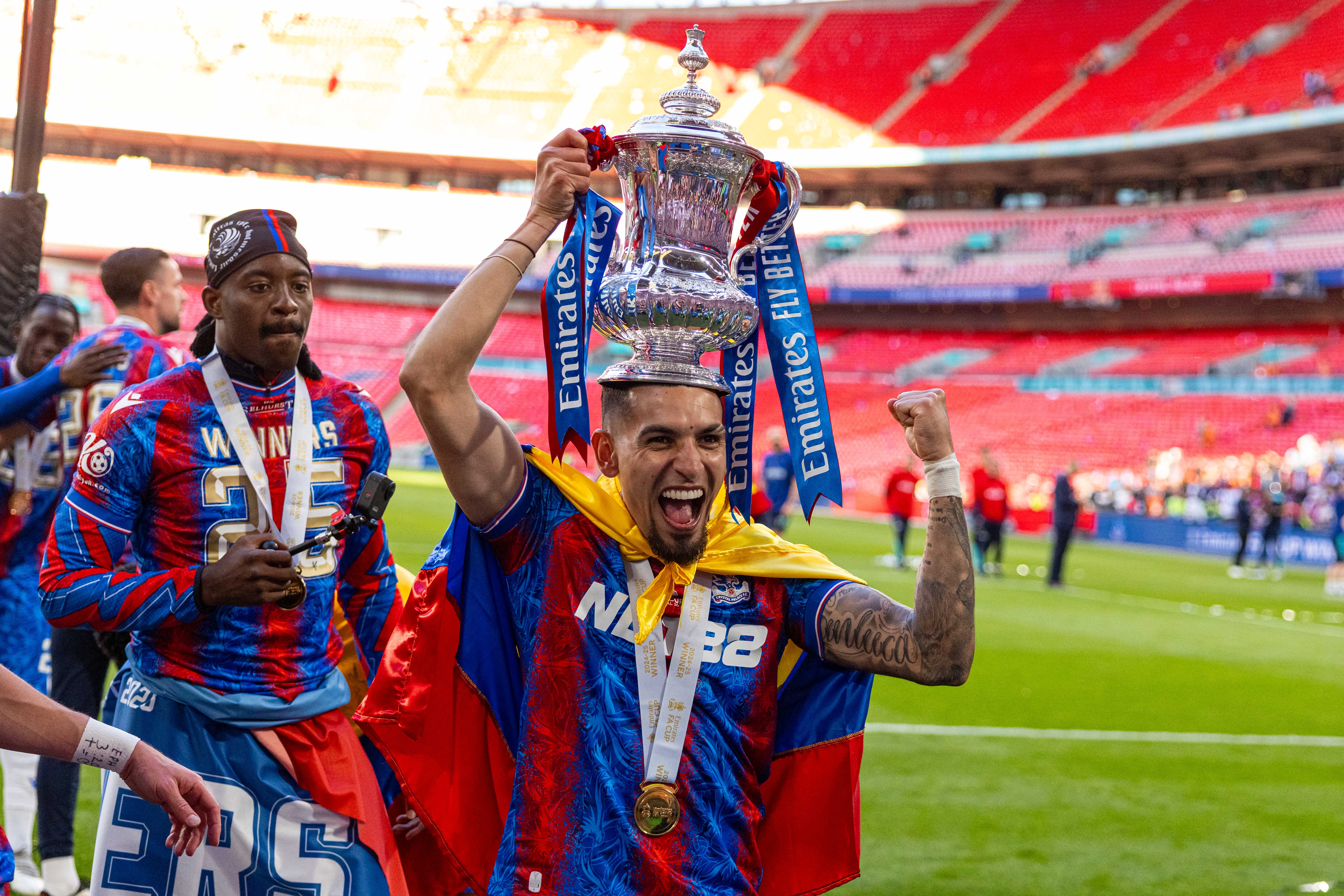 中场发挥出色，助球队赢得比赛