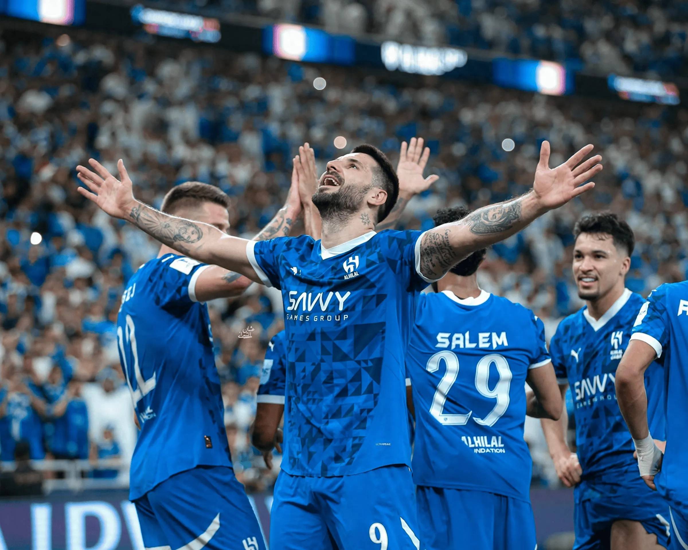 曼城力压对手，逆转胜利近在眼前