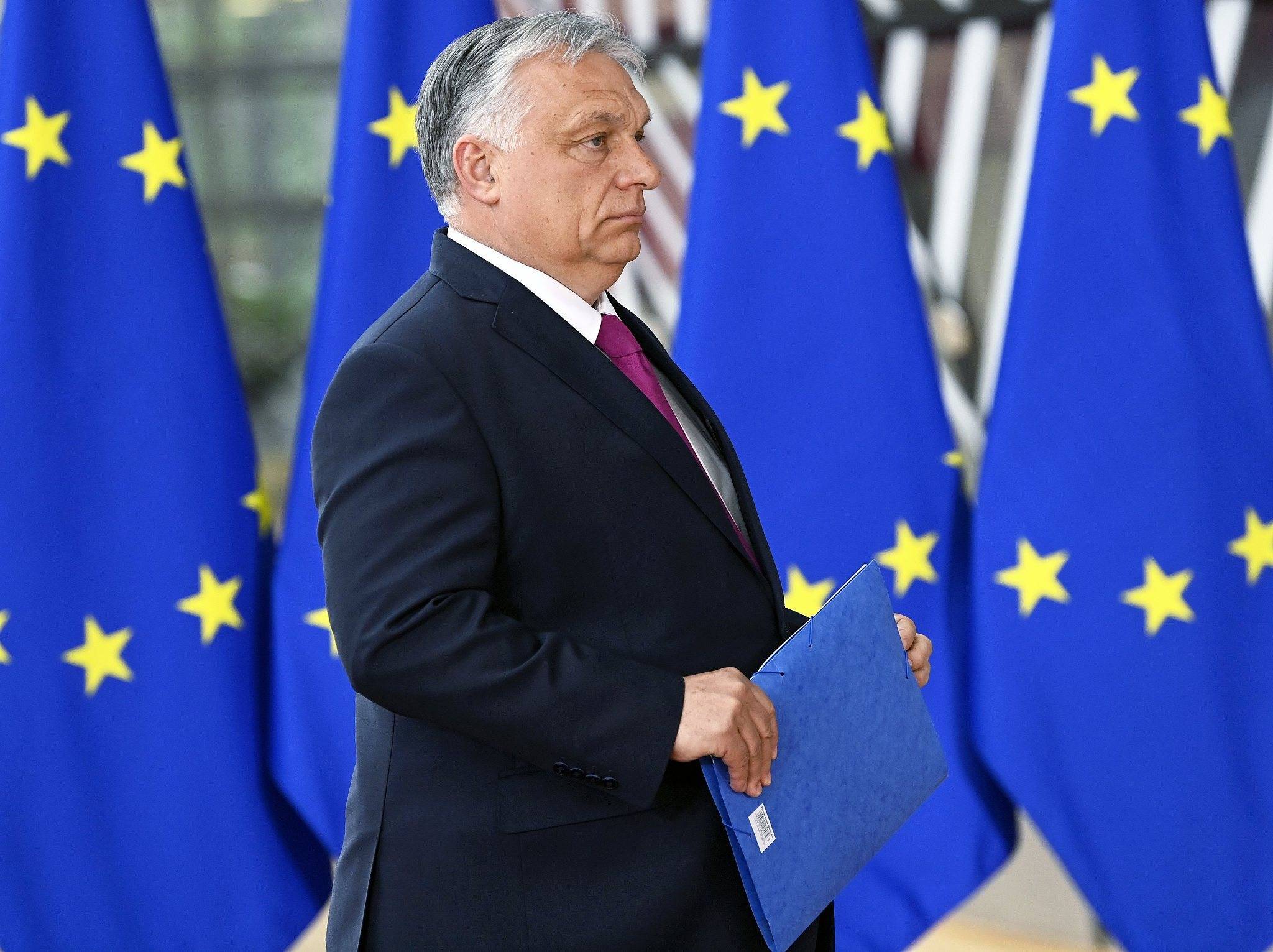 爱游戏培训-比利时球员关注移籍风波，或将离队的简单介绍