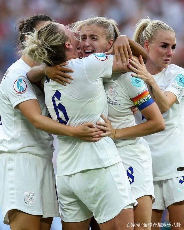 关于夏洛特队在最新一场比赛中实现逆袭，取得胜利的信息