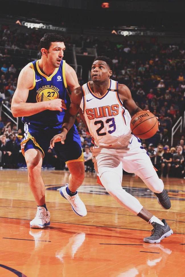 关于斯佩齐亚顽强争胜，逆袭取得关键胜利的信息