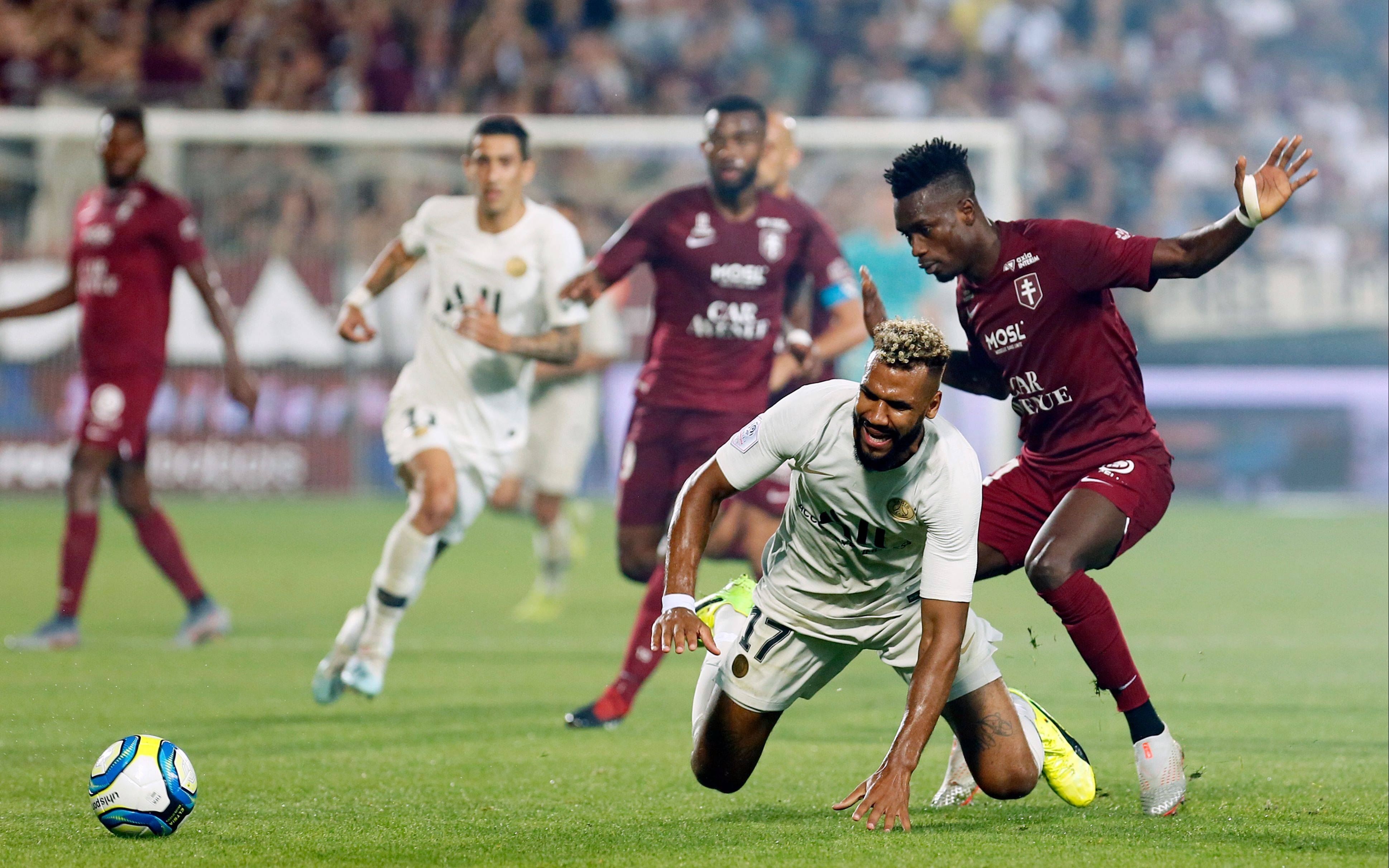 瓦伦西亚主场大胜，法兰克福再遭打击