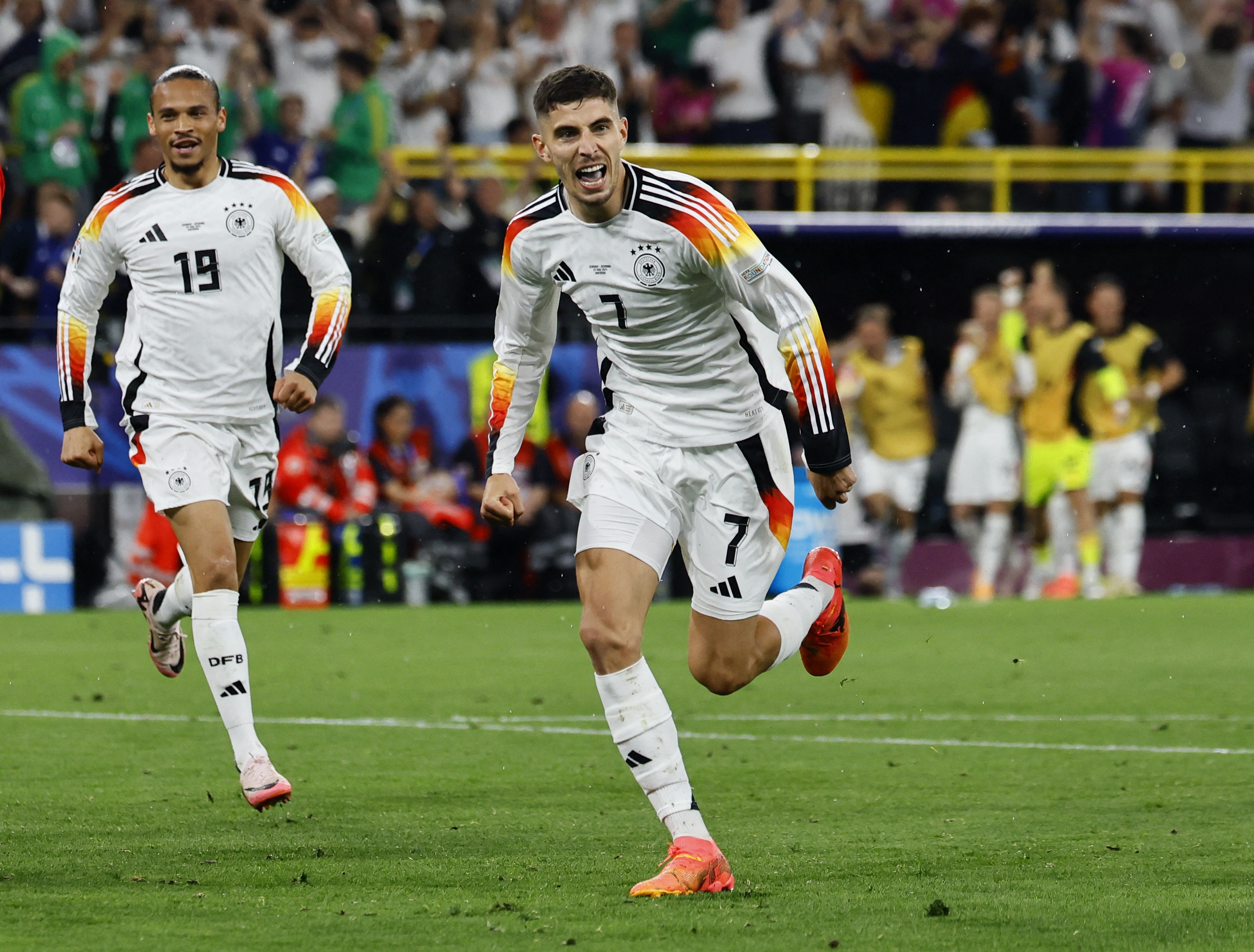 瑞士队踢出足坛惊奇，战胜世界冠军德国队