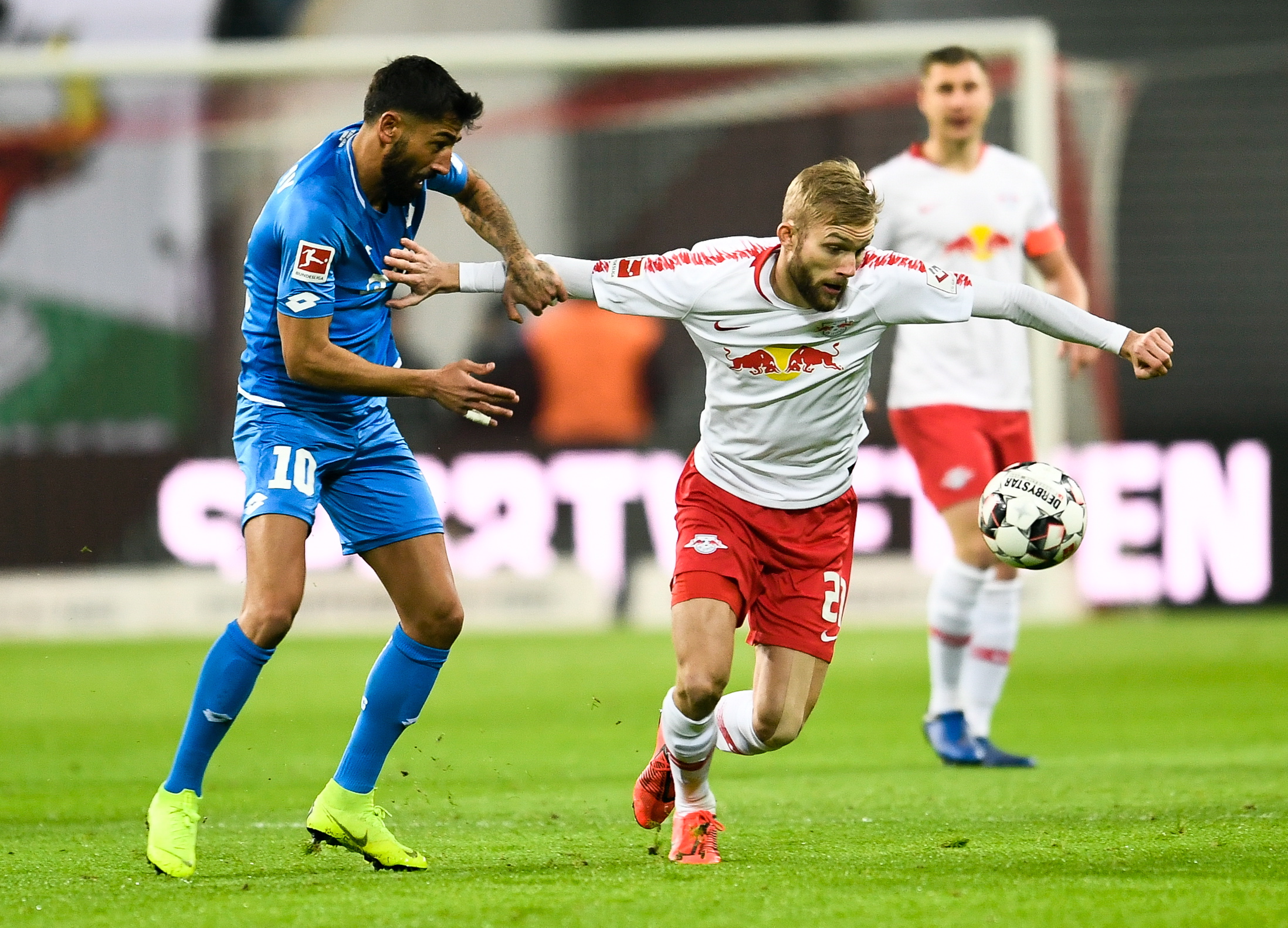 爱游戏竞技-关于霍芬海姆足球俱乐部争分夺秒备战欧洲赛事的信息