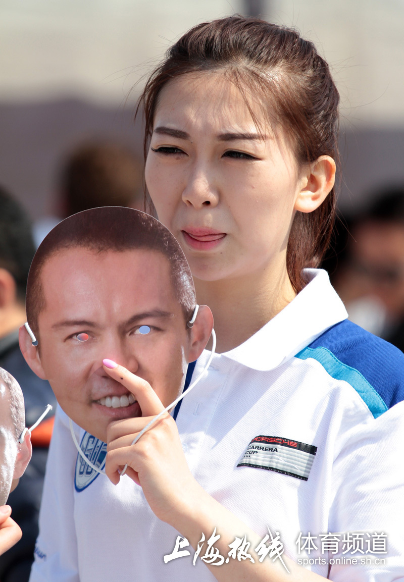 爱游戏官网-关于各显身手！国际友谊赛赛场上各路英雄齐聚的信息