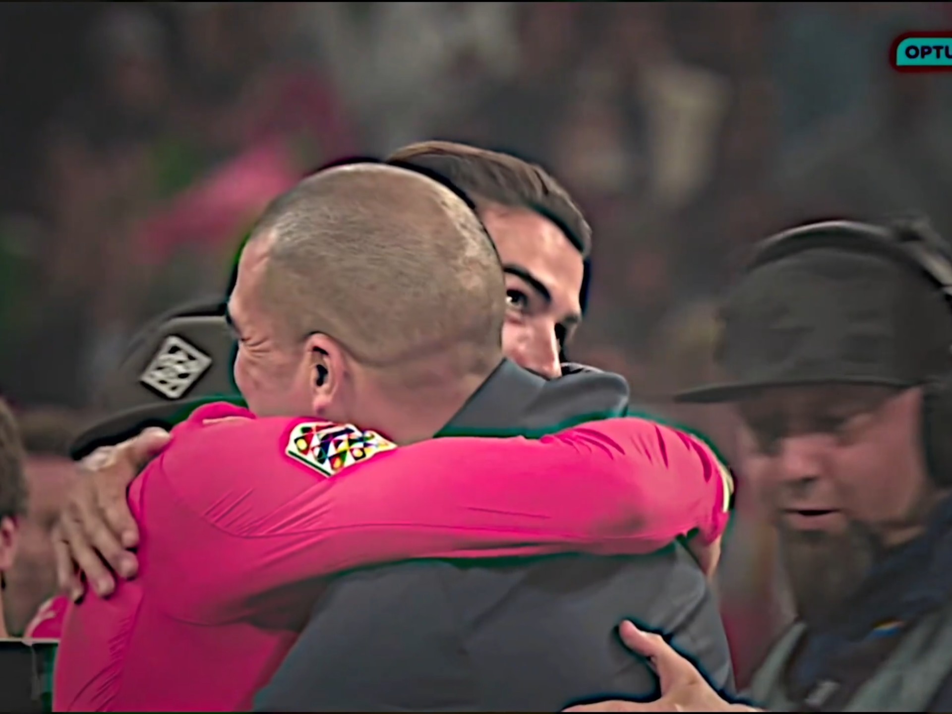 比利时挑战葡萄牙，决出欧洲足球冠军