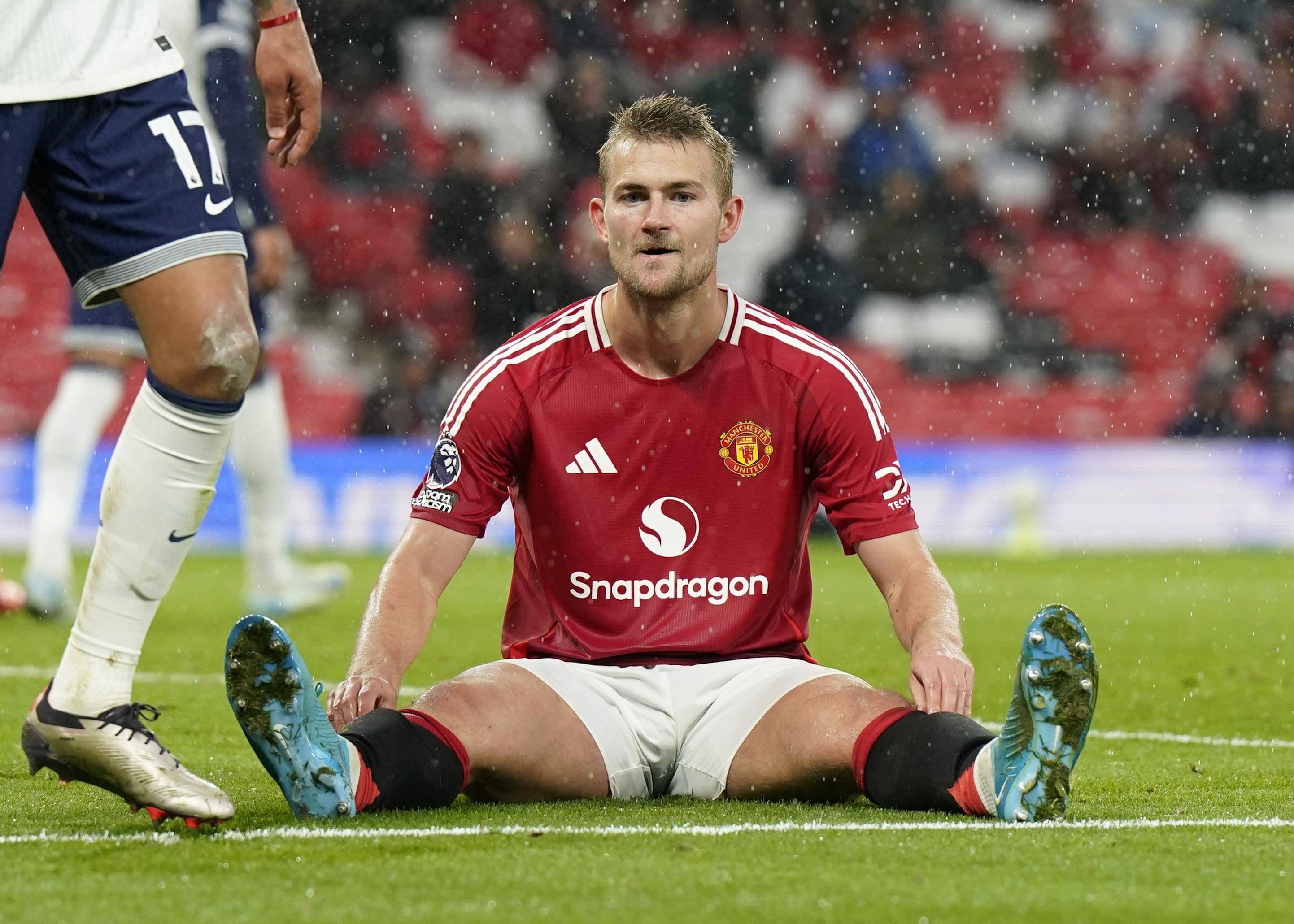 德里赫特获评赛季最佳球员