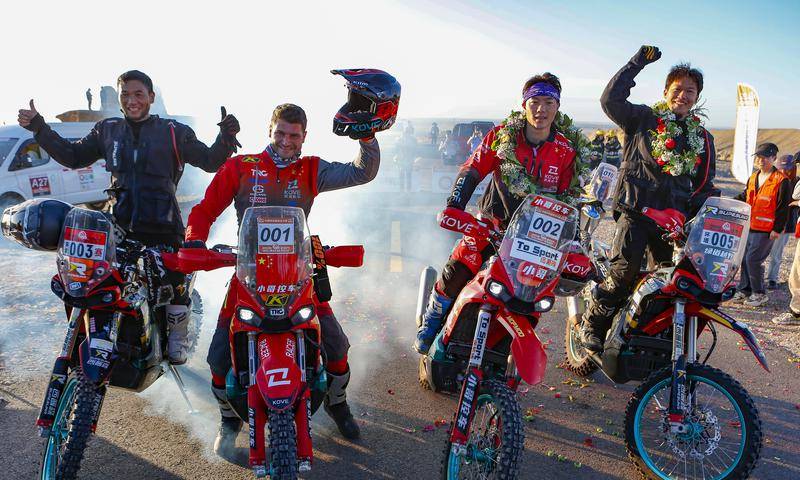 包含体育盛宴中各类赛事惊险连连，引人入胜的词条