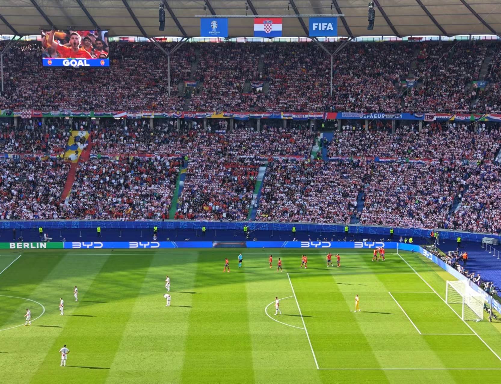 爱游戏网页版入口-包含西班牙险胜克罗地亚，下轮对决英格兰的词条