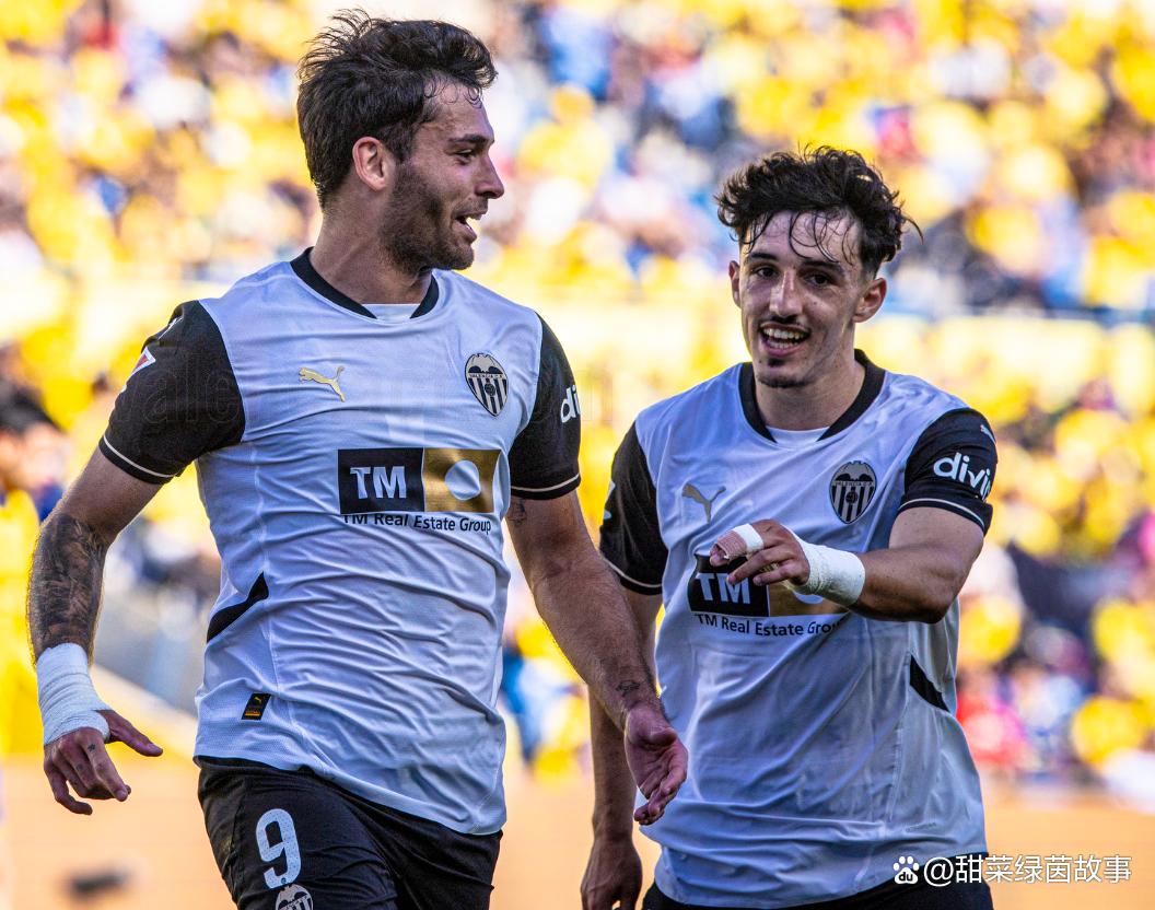 爱游戏官网入口-瓦伦西亚逆转胜利，取得惊人战绩
