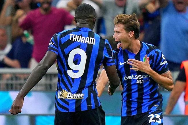 都灵击败AS罗马，登顶积分榜的简单介绍