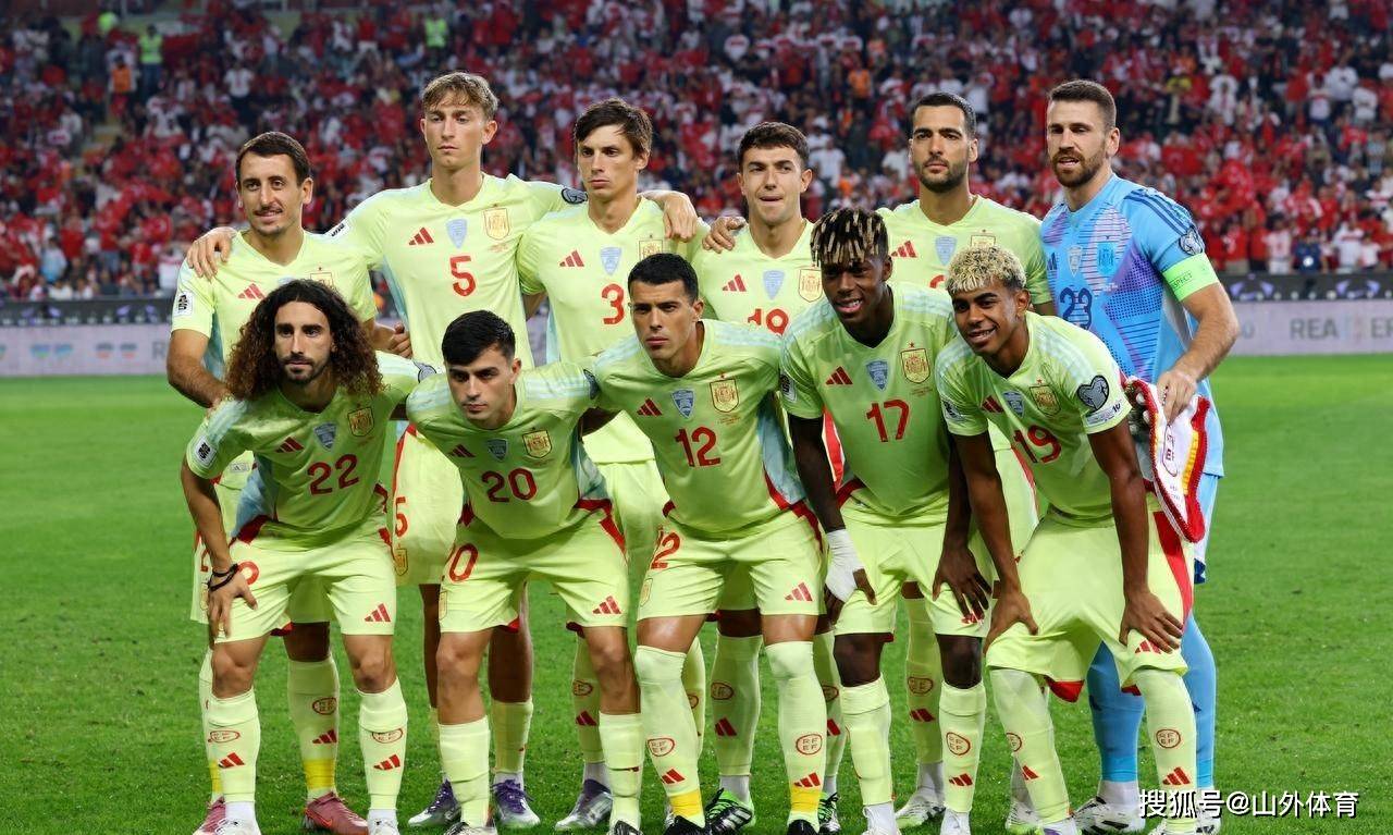 关于马其顿国家队大胜对手跻身下一轮的信息