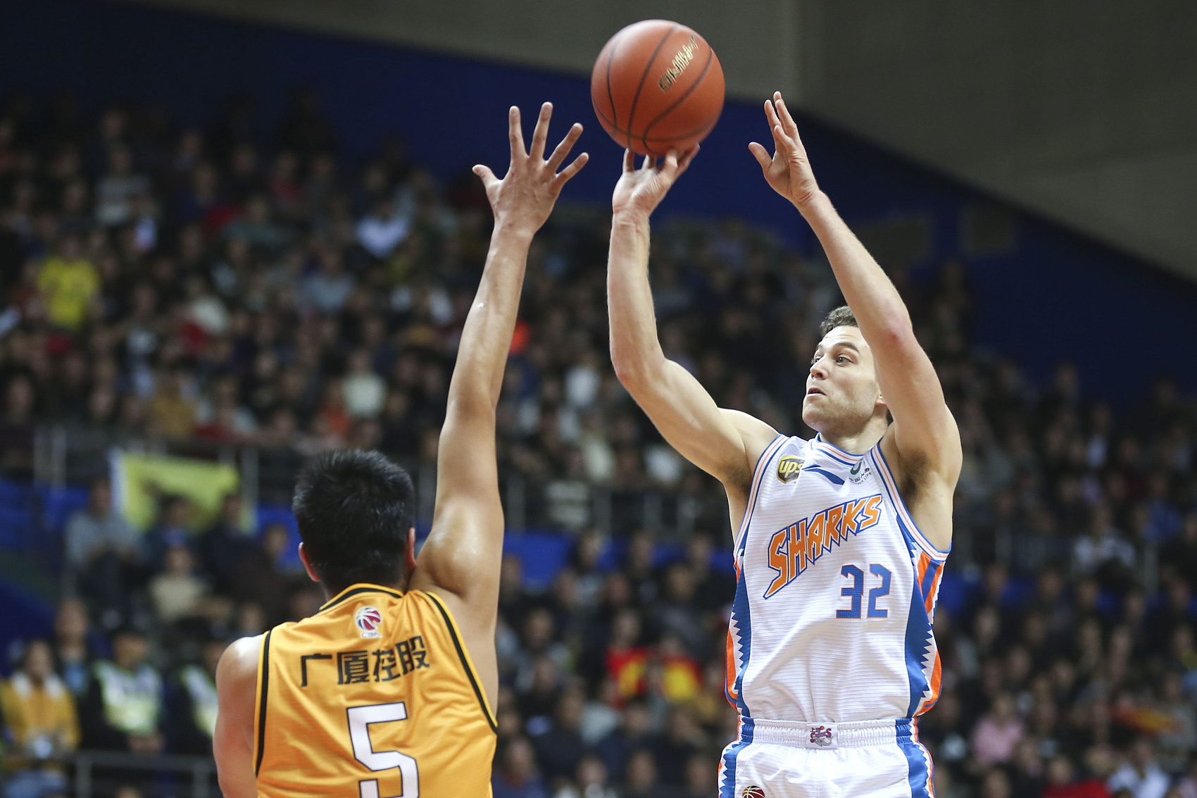 爱游戏官网登录网址-绿城气势如虹！挑战连胜志在必得的简单介绍