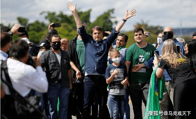 豪门昏招频出，陷入防线危机的简单介绍